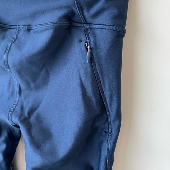 UA heat gear quick dry running pants - Picture 3 of 4